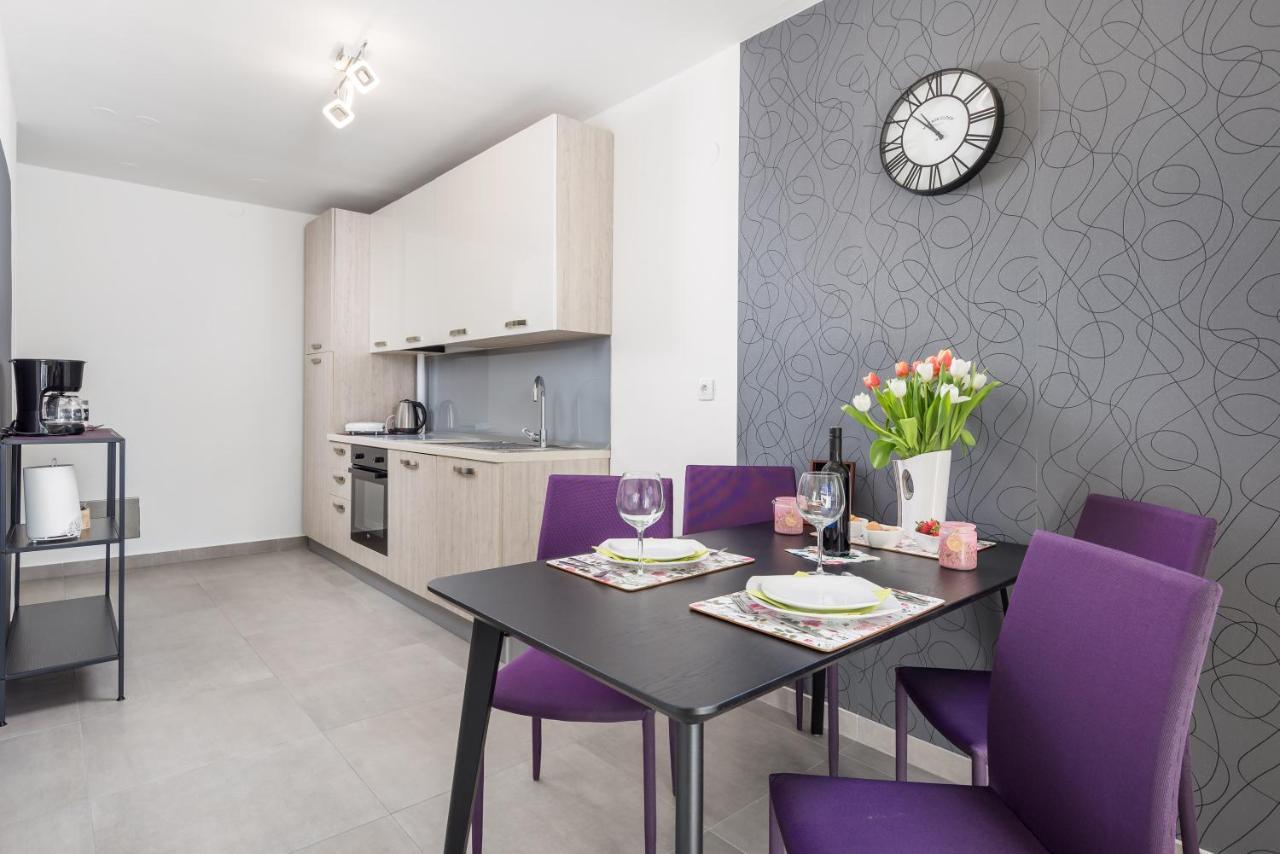Sunny Studio Apartment With Balcony Риека Экстерьер фото