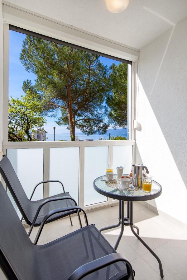 Sunny Studio Apartment With Balcony Риека Экстерьер фото
