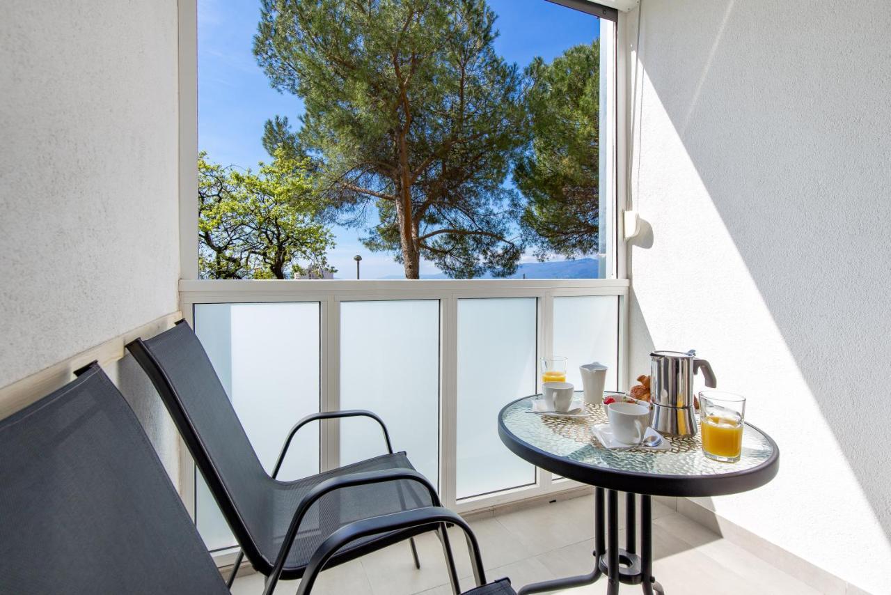 Sunny Studio Apartment With Balcony Риека Экстерьер фото